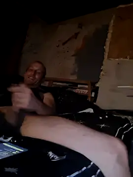 Wyleyxh online show from November 8, 2025, 3:07 am