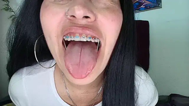 Snapshot of Tania_mature chatting on November 24, 2025, 5:23 pm Tania mature online show from November 24, 2025, 5:23 pm