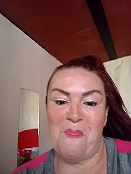 Snapshot of antonela_ladiabla chatting on October 21, 2025, 2:29 pm antonela ladiabla online show from October 21, 2025, 2:29 pm