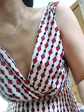 WinterMelon88 online show from February 23, 2025, 10:31 pm