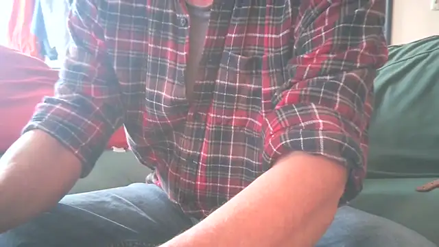 GorgeousMarketer online show from September 21, 2025, 2:08 pm