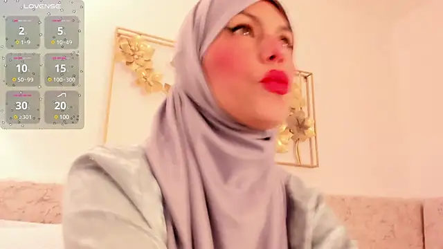 Snapshot of hanajameela chatting on December 18, 2024, 11:45 am hanajameela online show from December 18, 2024, 11:45 am