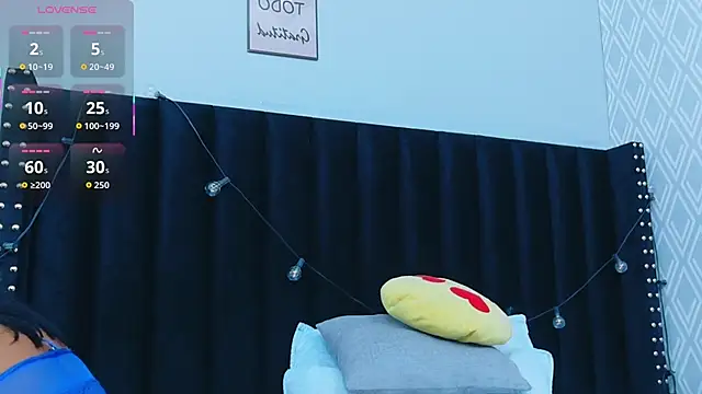 Snapshot of colombiamommy chatting on November 11, 2025, 12:38 pm colombiamommy online show from November 11, 2025, 12:38 pm