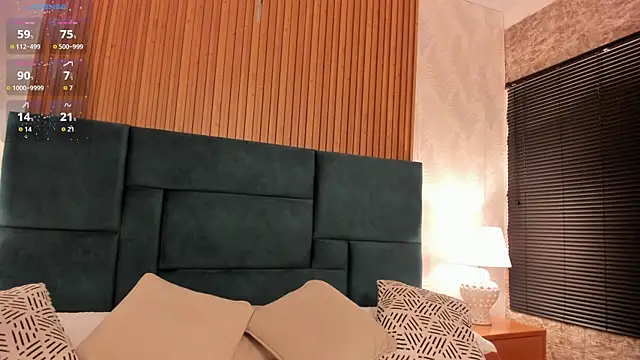 Snapshot of Kareena_chopra chatting on October 28, 2025, 12:30 pm Kareena chopra online show from October 28, 2025, 12:30 pm