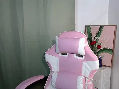 Snapshot of urfantacyjamaica chatting on October 10, 2025, 10:09 pm urfantacyjamaica online show from October 10, 2025, 10:09 pm