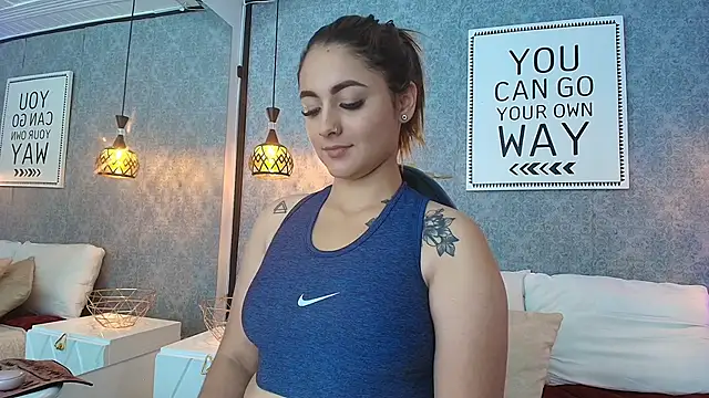 Snapshot of Emiily_W chatting on January 27, 2025, 2:24 pm Emiily W online show from January 27, 2025, 2:24 pm