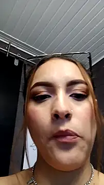 Snapshot of Emiily_W chatting on March 10, 2025, 8:45 pm Emiily W online show from March 10, 2025, 8:45 pm