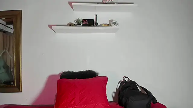 naia blessed online show from February 17, 2025, 7:10 pm