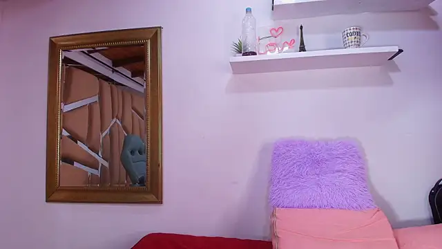 naia blessed online show from September 10, 2025, 7:14 pm