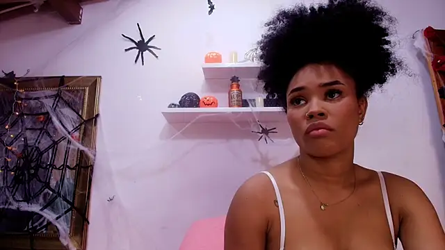 naia blessed online show from October 17, 2025, 7:16 pm