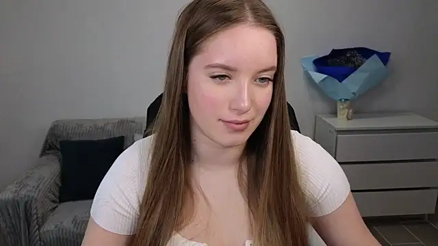 EvaMaddison online show from December 26, 2024, 5:37 am