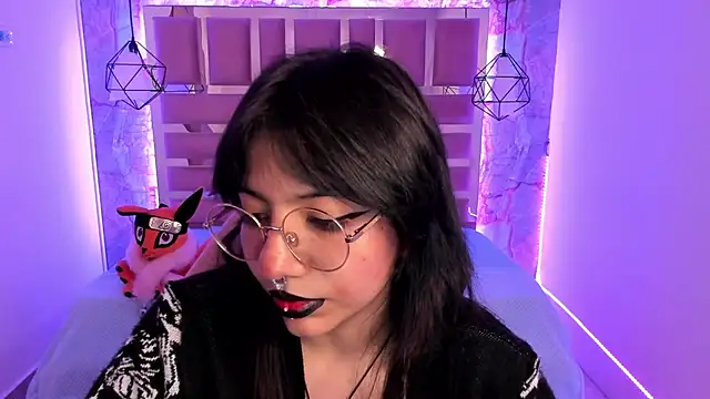 Snapshot of Nami_usagi chatting on December 7, 2024, 12:24 pm Nami usagi online show from December 7, 2024, 12:24 pm