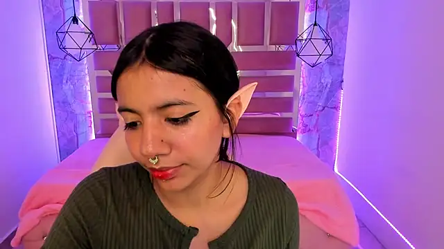 Snapshot of Nami_usagi chatting on January 11, 2025, 3:09 pm Nami usagi online show from January 11, 2025, 3:09 pm