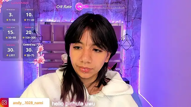 Snapshot of Nami_usagi chatting on February 4, 2025, 12:44 pm Nami usagi online show from February 4, 2025, 12:44 pm