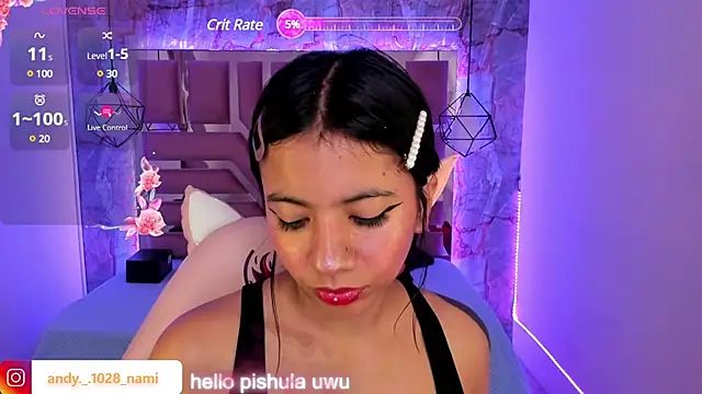 Snapshot of Nami_usagi chatting on February 15, 2025, 12:33 pm Nami usagi online show from February 15, 2025, 12:33 pm