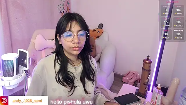 Snapshot of Nami_usagi chatting on November 15, 2025, 12:34 pm Nami usagi online show from November 15, 2025, 12:34 pm