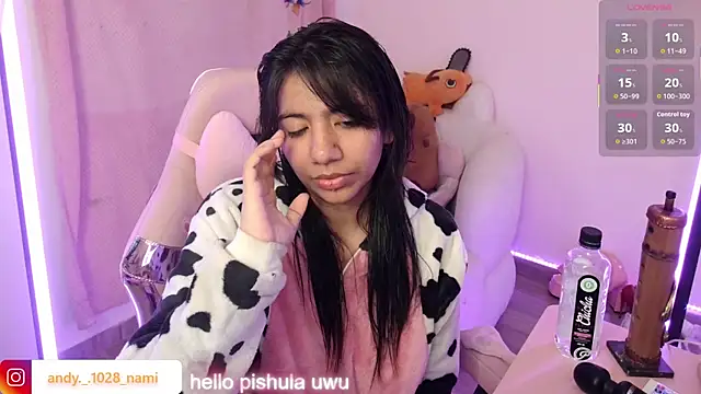 Snapshot of Nami_usagi chatting on November 16, 2025, 11:10 pm Nami usagi online show from November 16, 2025, 11:10 pm