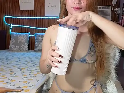 Snapshot of AsianPussy_22 chatting on September 15, 2025, 4:23 am AsianPussy 22 online show from September 15, 2025, 4:23 am