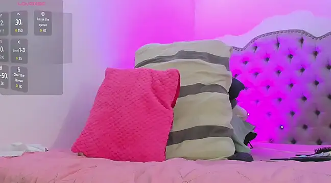 Snapshot of saammii_ chatting on February 25, 2025, 11:11 pm saammii online show from February 25, 2025, 11:11 pm