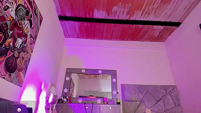 Sweet Cinthia online show from December 16, 2025, 5:51 pm