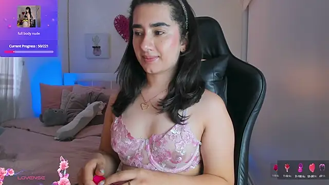 annadu011 online show from January 16, 2025, 8:25 pm