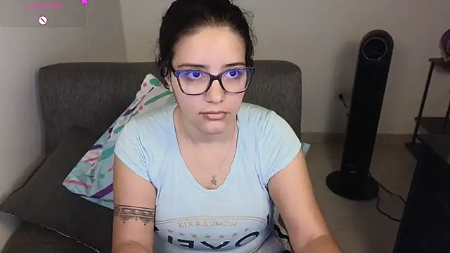 blue  moon  online show from November 10, 2025, 8:24 am