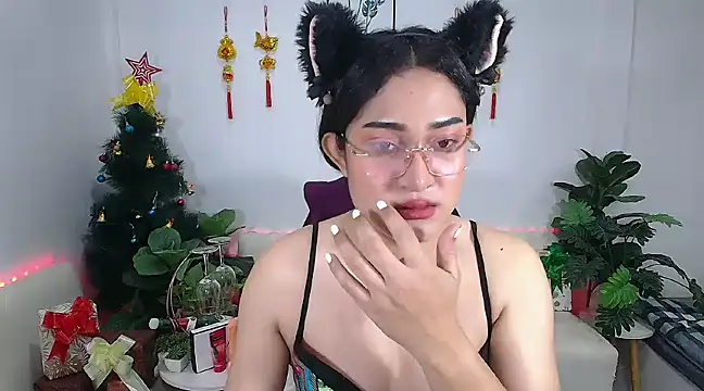 Snapshot of plysaithailand chatting on January 15, 2025, 12:25 pm plysaithailand online show from January 15, 2025, 12:25 pm