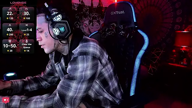 josh  ackerman online show from September 25, 2025, 8:29 am