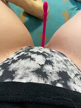 katcclovea online show from March 16, 2025, 5:03 am