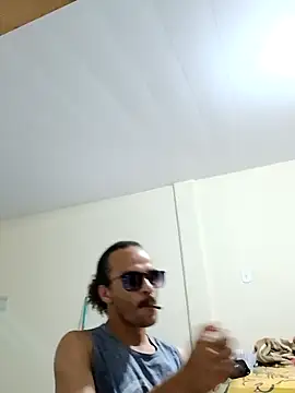 Snapshot of JamesQuaresma chatting on January 23, 2025, 10:44 pm JamesQuaresma online show from January 23, 2025, 10:44 pm