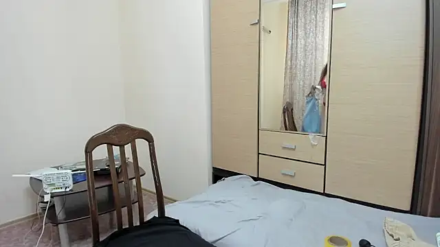 Snapshot of Riz_girl chatting on December 16, 2024, 12:06 pm Riz girl online show from December 16, 2024, 12:06 pm