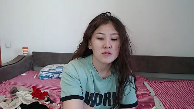 Snapshot of Riz_girl chatting on September 19, 2025, 11:44 am Riz girl online show from September 19, 2025, 11:44 am