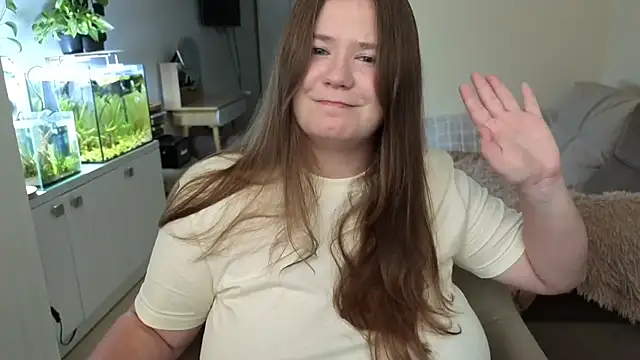 Snapshot of remirann_ chatting on September 18, 2025, 12:18 pm remirann online show from September 18, 2025, 12:18 pm