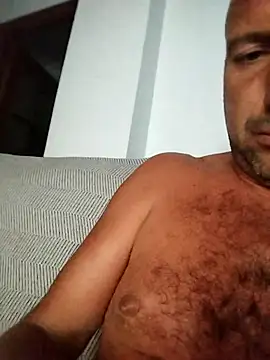 juandi21cm online show from September 14, 2025, 9:14 pm