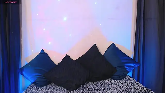 Agatha Tenebris online show from December 30, 2024, 5:23 pm