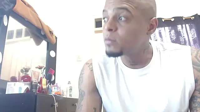 hot and naughty latin online show from November 17, 2025, 5:30 pm