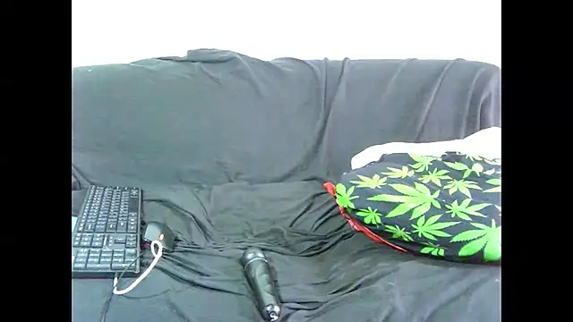 MissParis26 online show from January 25, 2025, 11:55 am