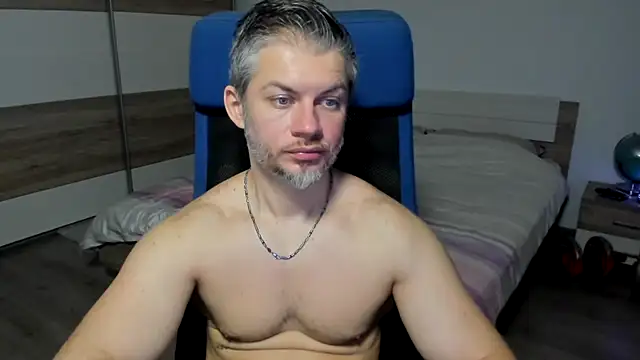 RobbyShawz online show from February 4, 2025, 11:27 am