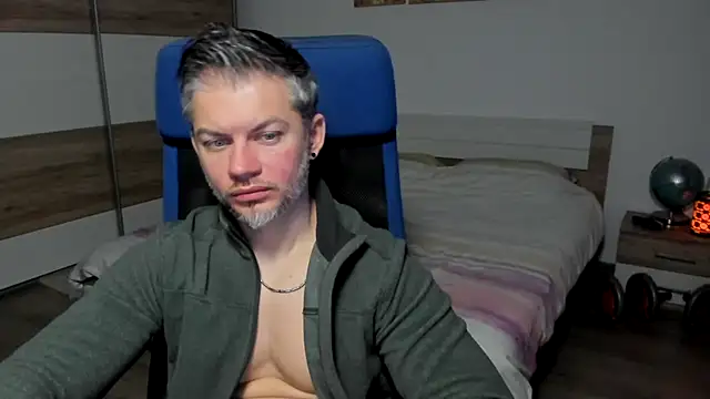 RobbyShawz online show from February 8, 2025, 9:13 am