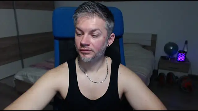 RobbyShawz online show from March 13, 2025, 11:19 am