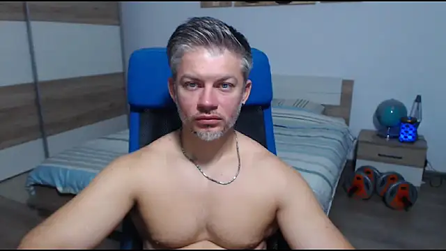 RobbyShawz online show from September 17, 2025, 6:15 am