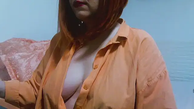 MashaYeah777 online show from November 3, 2025, 6:31 pm