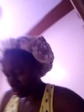 Snapshot of _cutemelania chatting on January 5, 2025, 5:09 am cutemelania online show from January 5, 2025, 5:09 am