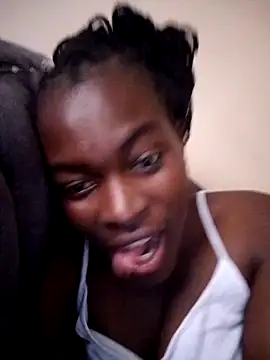 Snapshot of _cutemelania chatting on March 4, 2025, 2:32 pm cutemelania online show from March 4, 2025, 2:32 pm