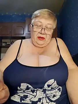 Lena Gaby online show from October 28, 2025, 6:43 pm