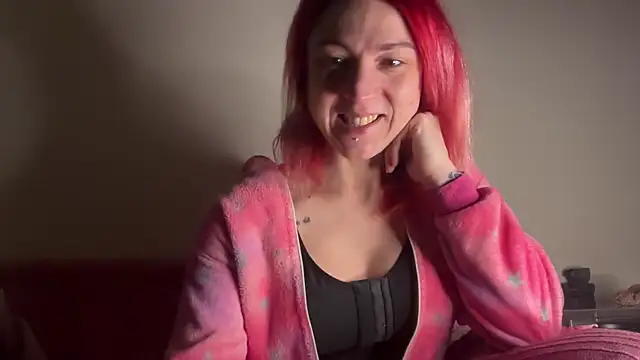 Nikky Divine online show from January 6, 2025, 5:52 am