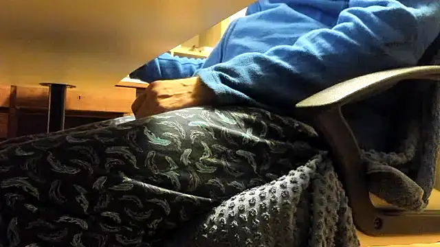 leccaleccafiga online show from November 18, 2025, 7:51 pm