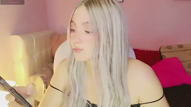 Snapshot of EvaEvangeline chatting on September 22, 2025, 6:59 am EvaEvangeline online show from September 22, 2025, 6:59 am