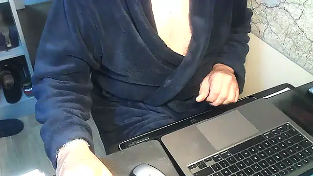 DUDURAxh online show from November 21, 2025, 7:29 am