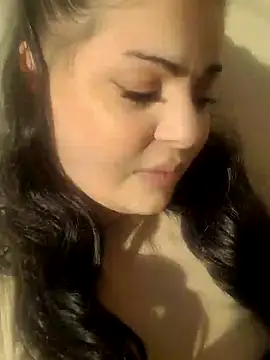 Snapshot of BustyMadison chatting on January 7, 2025, 7:20 am BustyMadison online show from January 7, 2025, 7:20 am